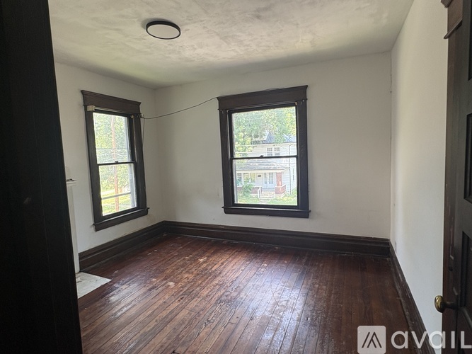 1216 22nd St. 4 Beds Single Family Home for Rent - Photo gallery 5