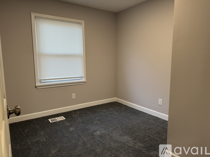 934 Fairburn Road Northwest 4 Beds Single Family Home for Rent - Photo gallery 1