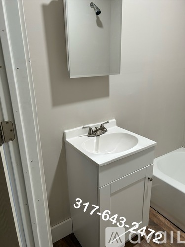 3417 S Carey St 4 Beds Single Family Home for Rent - Photo gallery 3