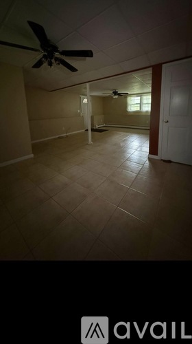 237 Longview Avenue 4 Beds Single Family Home for Rent - Photo gallery 3