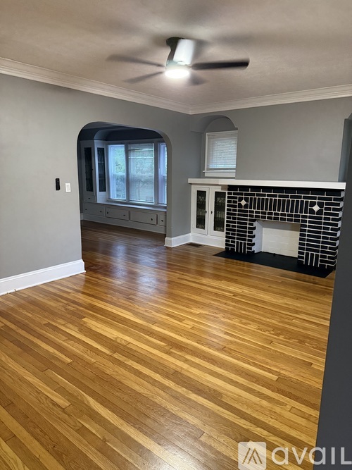 3704 West 135th Street 3 Beds Apartment for Rent - Photo gallery 5