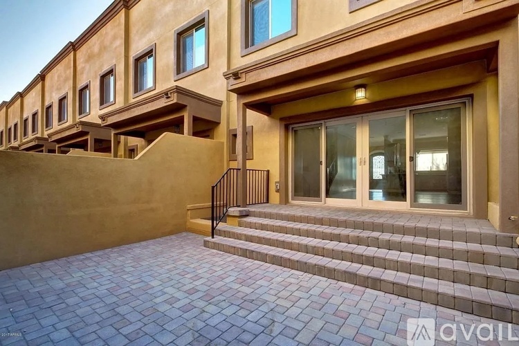 2608 E Turney Ave 3 Beds Apartment for Rent - Photo gallery 3