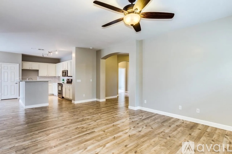 17052 W Sonora St 4 Beds Single Family Home for Rent - Photo gallery 4
