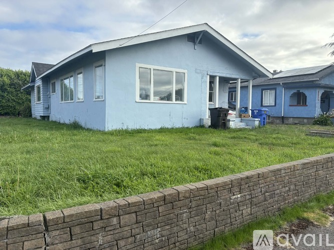 1315 1st St 3 Beds Single Family Home for Rent - Photo gallery 1