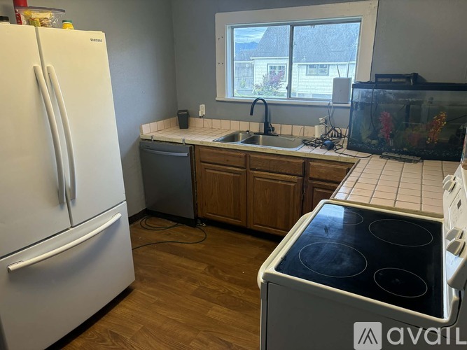 1315 1st St 3 Beds Single Family Home for Rent - Photo gallery 2