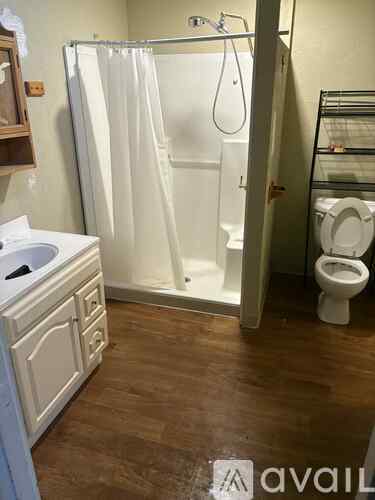1315 1st St 3 Beds Single Family Home for Rent - Photo gallery 5