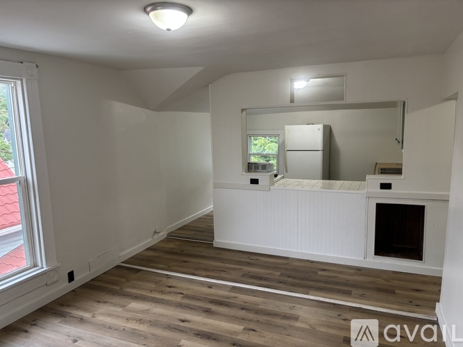 231 East Lincoln Avenue 2 Beds Apartment for Rent - Photo gallery 2
