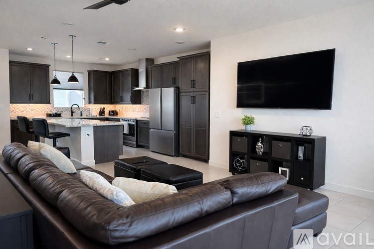 11300 North Casa Dega Drive 2 Beds Townhouse for Rent - Photo gallery 3