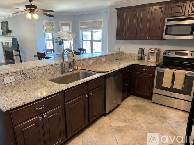 520 Ansley Boulevard 2 Beds Condo for Rent - Photo gallery 4