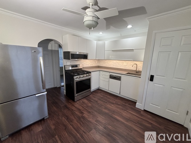 1069 Eaton Road 2 Beds Apartment for Rent - Photo gallery 1