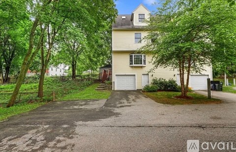23 Fahey Street 3 Beds Apartment for Rent