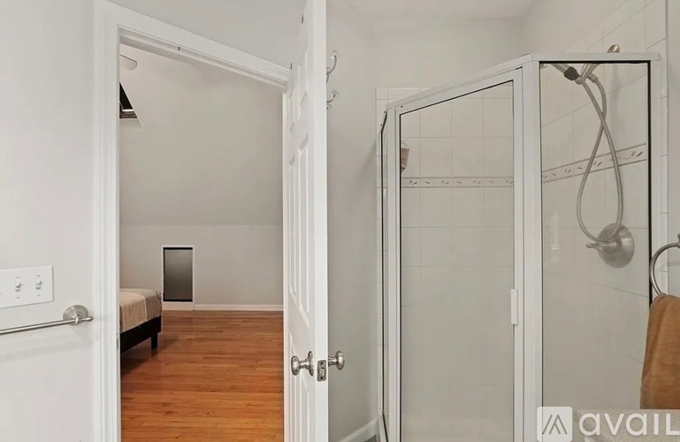 23 Fahey Street 3 Beds Townhouse for Rent - Photo gallery 3