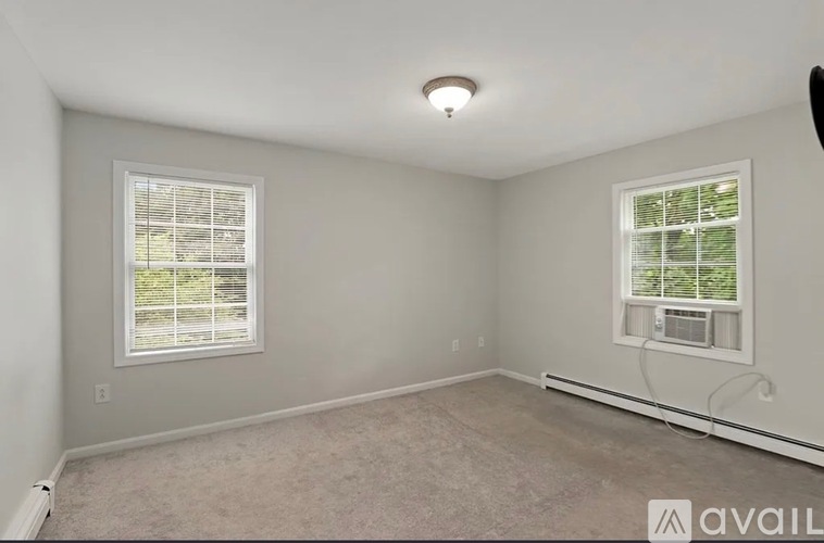 23 Fahey Street 3 Beds Townhouse for Rent - Photo gallery 4