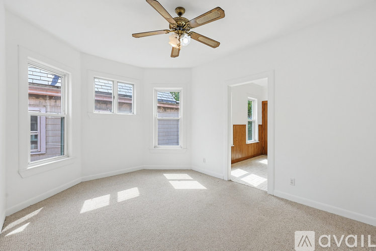 30 Stone Avenue 4 Beds Apartment for Rent - Photo gallery 3