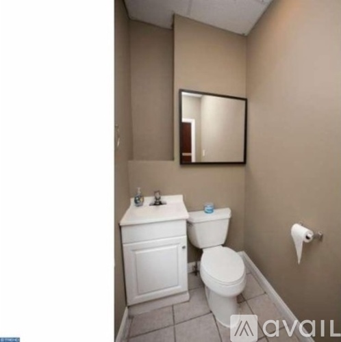 181 Dupont Street 4 Beds Single Family Home for Rent - Photo gallery 4