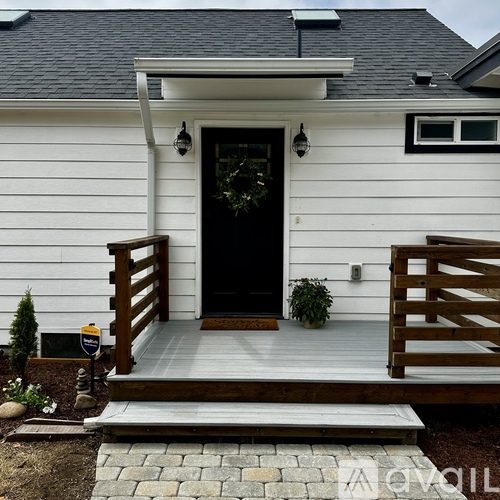 1386 Avenue U 3 Beds Single Family Home for Rent - Photo gallery 4