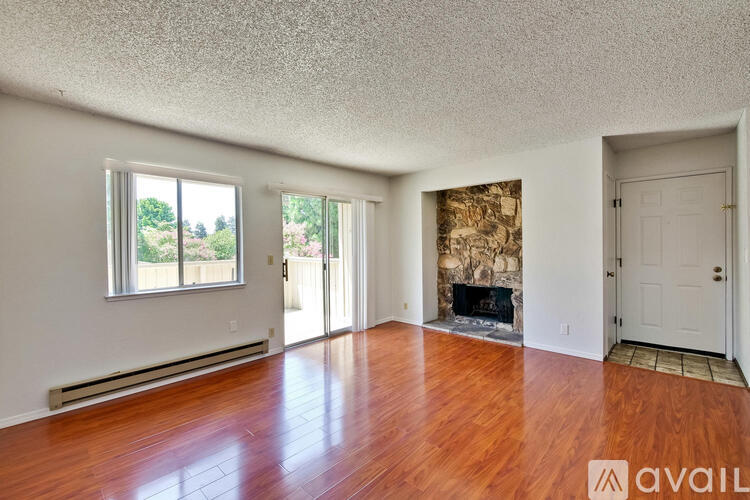46872 Fernald Common 2 Beds Condo for Rent - Photo gallery 3