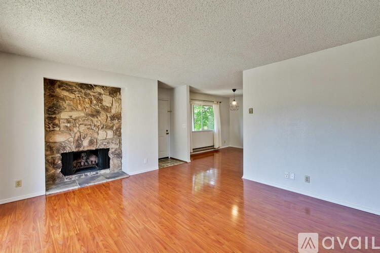 46872 Fernald Common 2 Beds Condo for Rent - Photo gallery 4