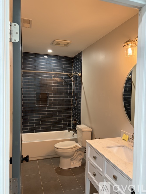 1016 Mary Street 2 Beds Single Family Home for Rent - Photo gallery 5