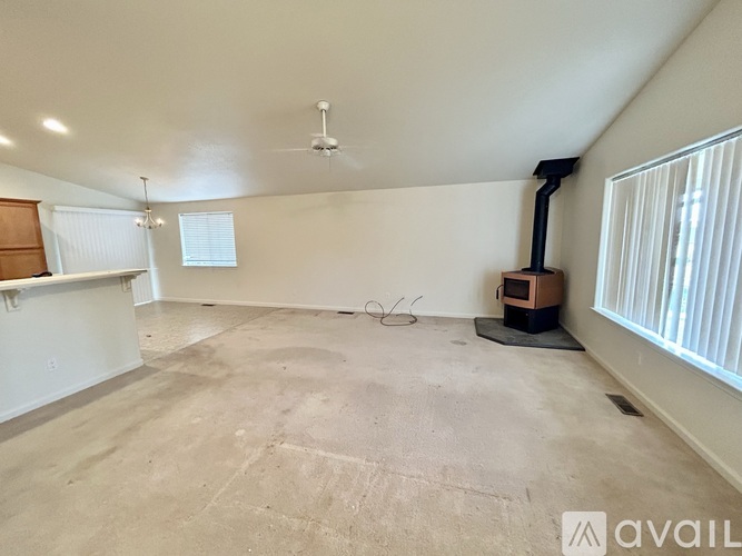 23 Conner Way 3 Beds Single Family Home for Rent - Photo gallery 3