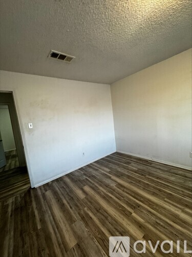 18 Fra Mar Drive 2 Beds Apartment for Rent - Photo gallery 4