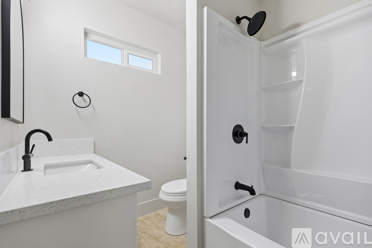 252 S G St 3 Beds Apartment for Rent - Photo gallery 4