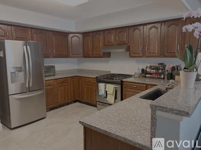 4053 Milford Landing Drive 3 Beds Townhouse for Rent - Photo gallery 2