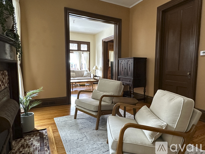 351 Ashland Ave 3 Beds Apartment for Rent - Photo gallery 5