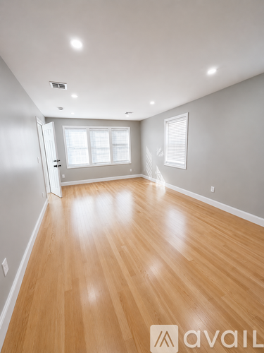 31 Vandewater St 4 Beds Apartment for Rent - Photo gallery 3