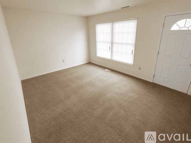 116 Woodgate Rd 2 Beds Apartment for Rent - Photo gallery 5