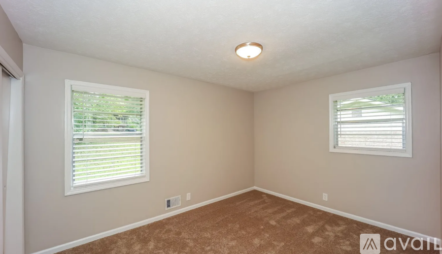 6070 Chaseland Road 3 Beds Single Family Home for Rent - Photo gallery 3