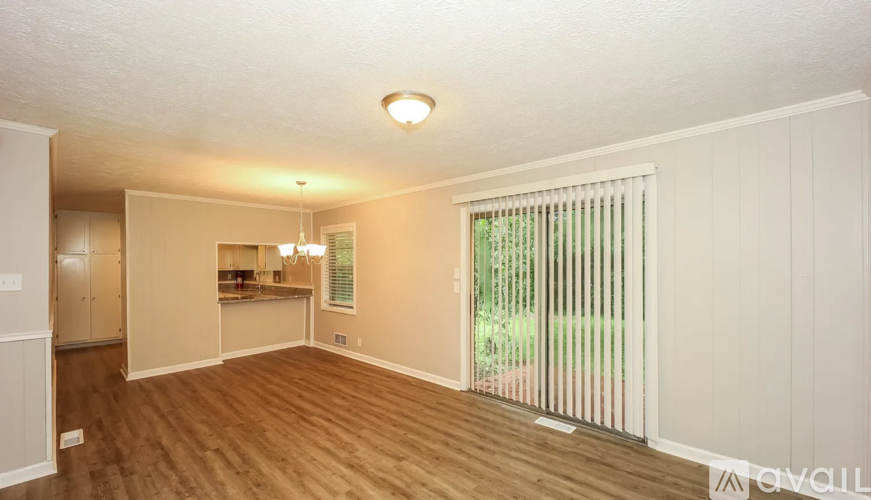 6070 Chaseland Road 3 Beds Single Family Home for Rent - Photo gallery 4