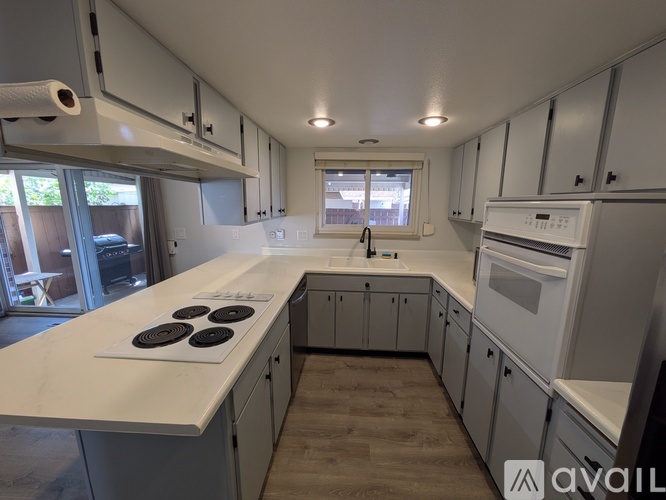 9239 East Nassau Avenue 3 Beds Townhouse for Rent - Photo gallery 4