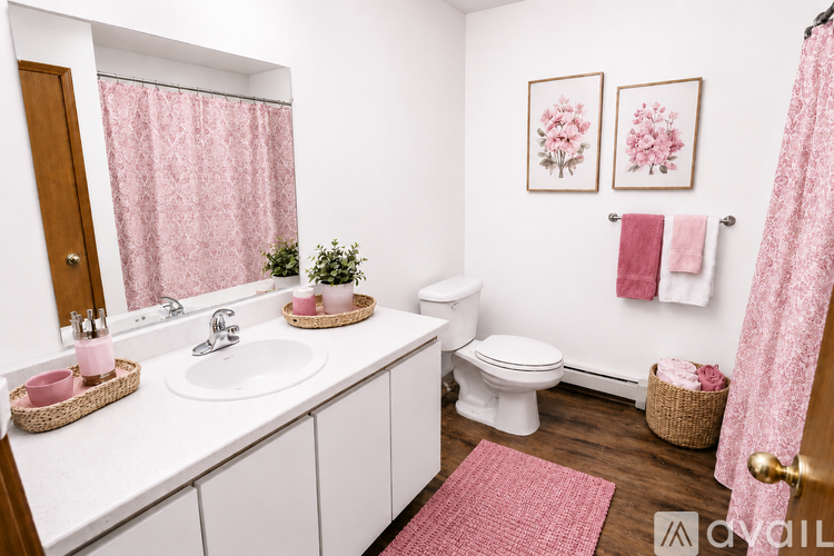 1072 E Chicago Blvd 2 Beds Apartment for Rent - Photo gallery 5