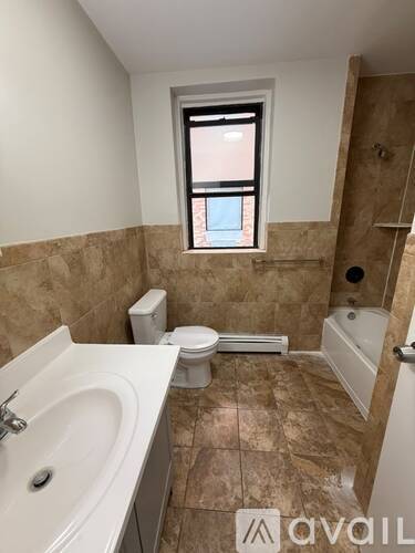 150 S Harrison St 2 Beds Apartment for Rent - Photo gallery 1