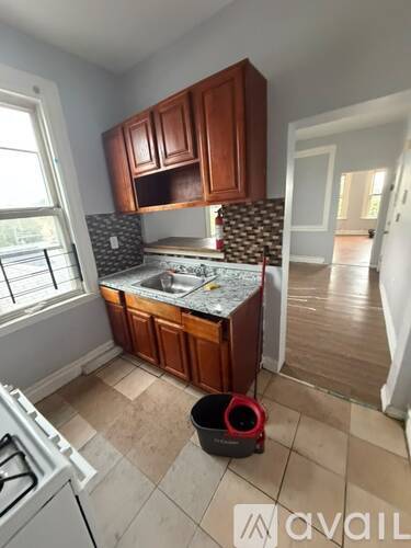 44 4th St 2 Beds Apartment for Rent - Photo gallery 2