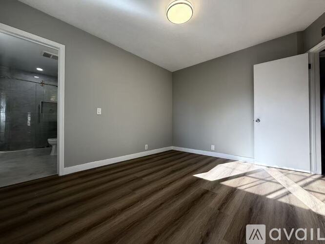 5149 Arden Drive 4 Beds Single Family Home for Rent - Photo gallery 4