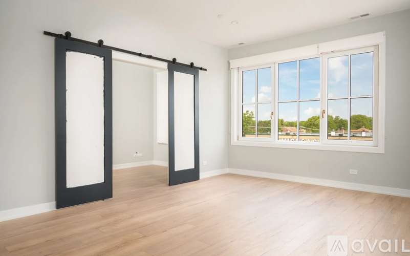 6853 W Belmont Ave 2 Beds Apartment for Rent - Photo gallery 3