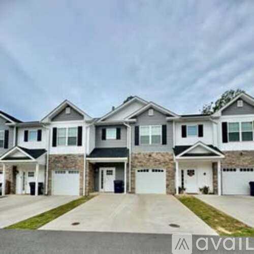 1130 Maid Marian Lane 3 Beds Townhouse for Rent - Photo gallery 1