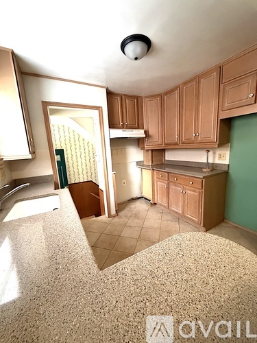23131 David Ave 3 Beds Single Family Home for Rent - Photo gallery 2