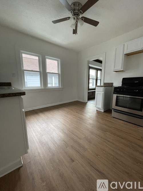3716 E 153rd St 2 Beds Apartment for Rent - Photo gallery 1