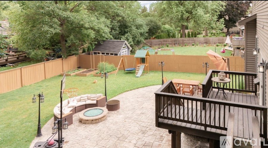 935 Whittier Drive 4 Beds Single Family Home for Rent - Photo gallery 2