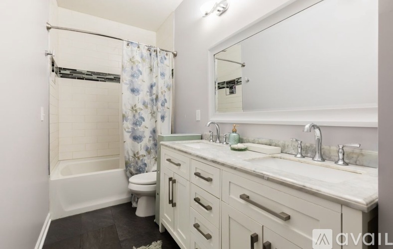 935 Whittier Drive 4 Beds Single Family Home for Rent - Photo gallery 5