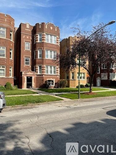7947 South Vernon Avenue 3 Beds Apartment for Rent