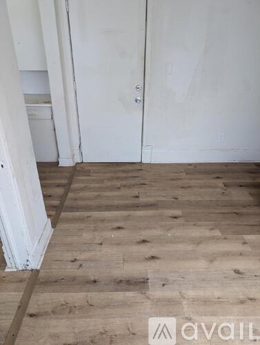 111 W State St 2 Beds Apartment for Rent - Photo gallery 1