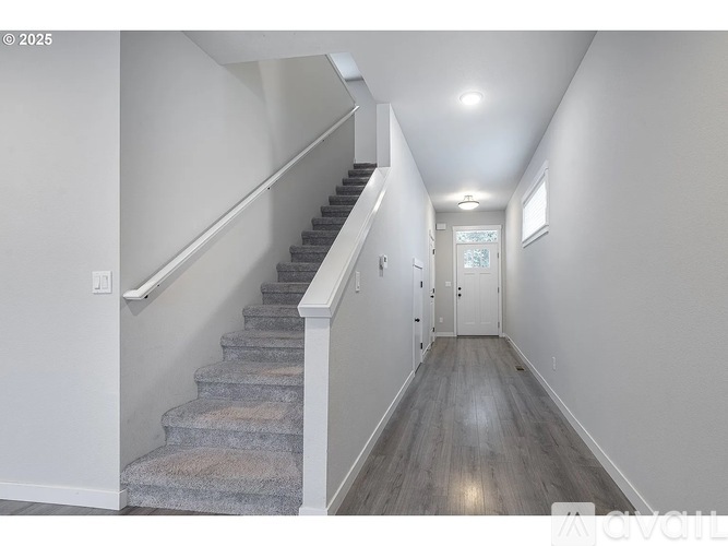 1030 South College Street 3 Beds Single Family Home for Rent - Photo gallery 5