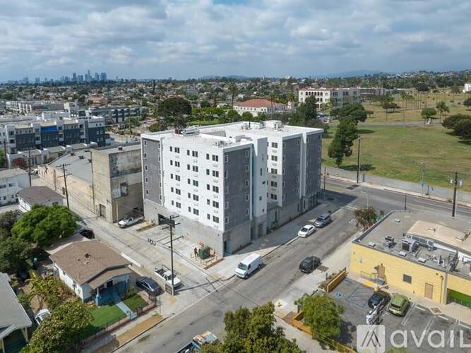 4252 Whittier Blvd 1 Apartment for Rent - Photo gallery 4