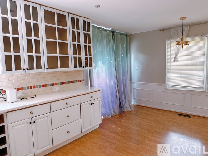 4360 Greenberry Lane 3 Beds Single Family Home for Rent - Photo gallery 4