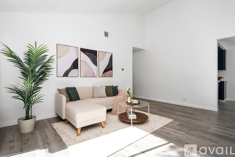 20553 South Vermont Avenue Unit 6 2 Beds Single Family Home for Rent - Photo gallery 1