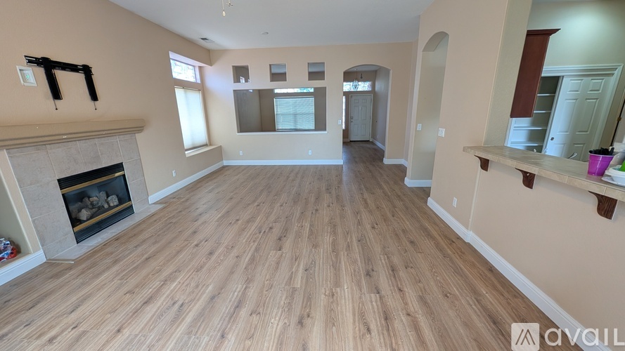 1831 Arboleda Court 4 Beds Single Family Home for Rent - Photo gallery 4